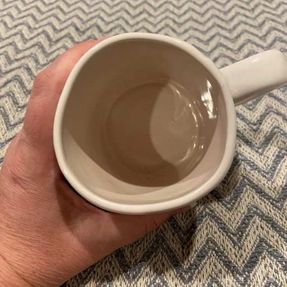 Rae Dunn Merry Coffee Mug - Picture 4 of 4